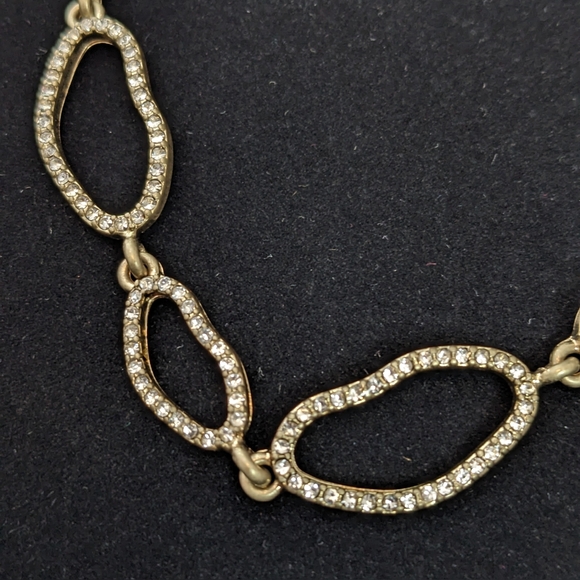 Marlyn Schiff, Rhinestone, Oval links adjustable necklace, 16" length - Picture 3 of 6